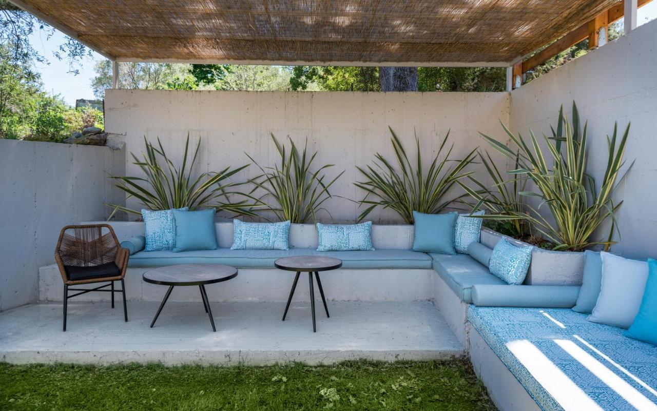 Dionysus Apartments & Suites Ierissos Exterior photo